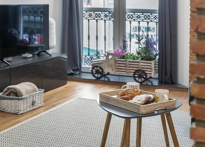 Exclusive Luxury At Plaza Uncibay, Center Apartment Malaga
