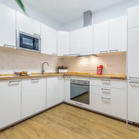 Exclusive Luxury At Plaza Uncibay, Center Appartement